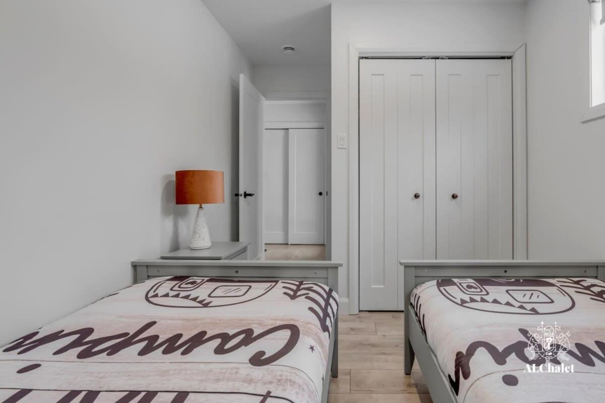 Pont-Rouge Chalet Bellevue Luxe Avec Spa Et Local A Velo מראה חיצוני תמונה