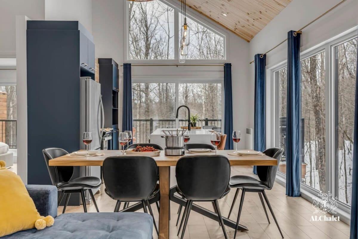 Pont-Rouge Chalet Bellevue Luxe Avec Spa Et Local A Velo מראה חיצוני תמונה