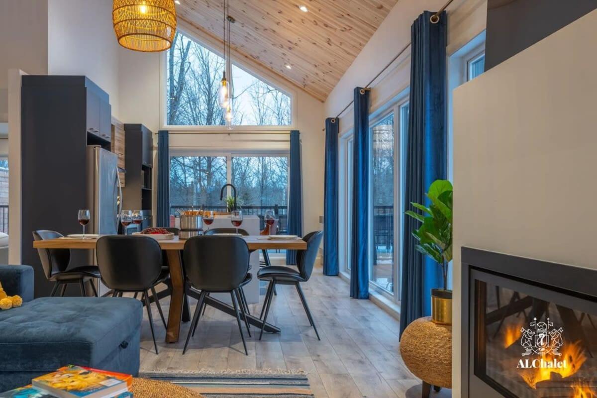 Pont-Rouge Chalet Bellevue Luxe Avec Spa Et Local A Velo מראה חיצוני תמונה