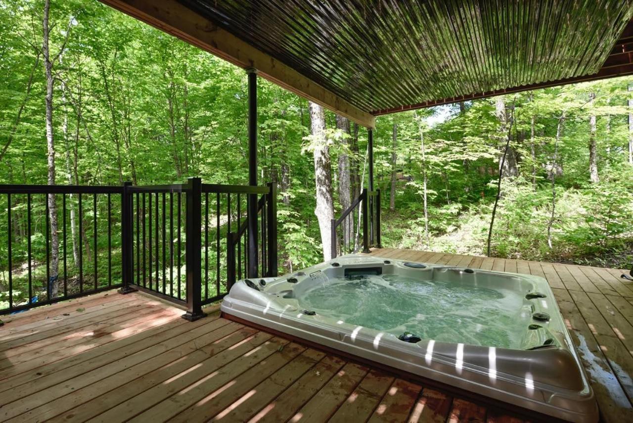 Pont-Rouge Chalet Bellevue Luxe Avec Spa Et Local A Velo מראה חיצוני תמונה